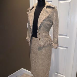 Tweed like skirt set